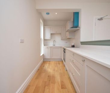 2 bedroom apartment to rent - Photo 6