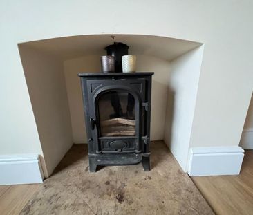 3 bedroom semi-detached house to rent - Photo 5