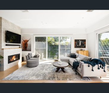 346 Koornang Road, Carnegie VIC 3163 - House For Rent | Domain - Photo 1