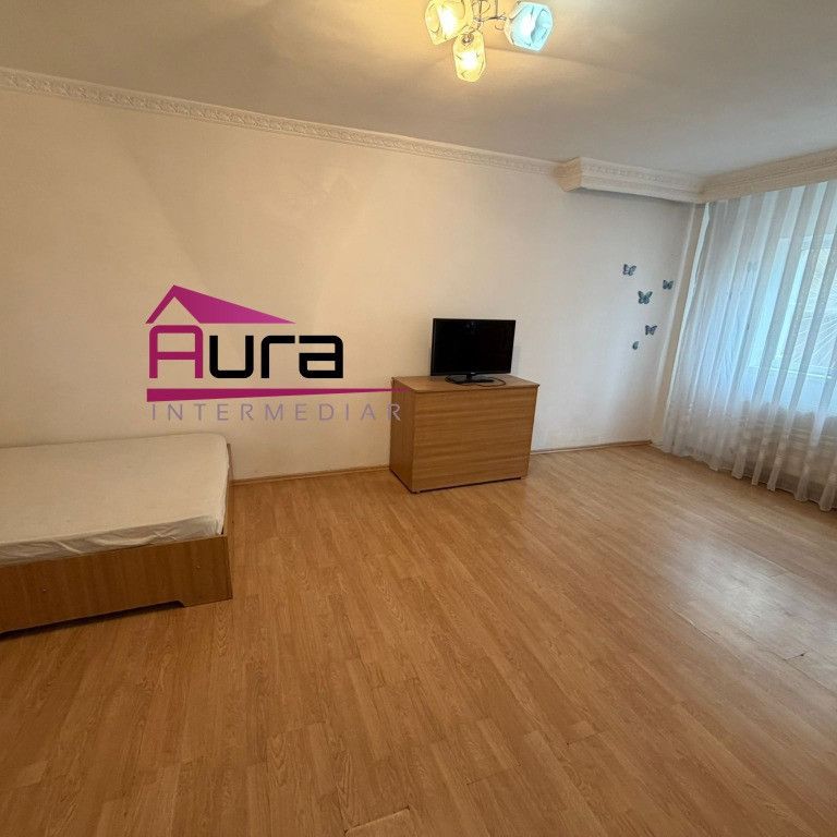 Inchiriez garsoniera confort 1 zona Piata Noua - Fotografie 1