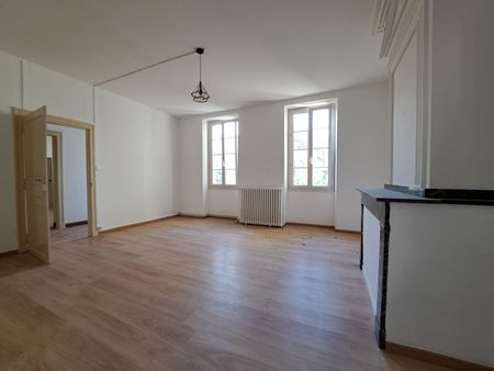 Location maison 7 pièces, 227.09m², Limoux - Photo 2