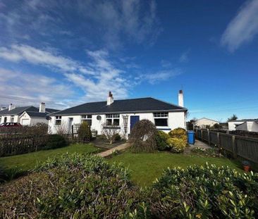 2 bedroom semi-detached house to rent - Photo 6