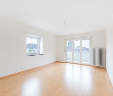 Renovierte 4-Zimmer-Wohnung - Willkommen in Ihrem neuen Zuhause! - Photo 1
