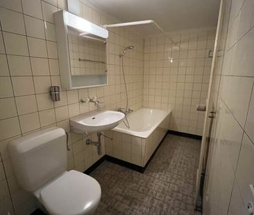 2½-Zimmerwohnung in der Altstadt von La Neuveville mit Seeblick - Photo 4