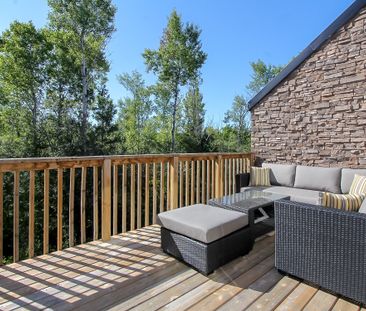 For Lease - 12 Robbie Way, Collingwood, Ontario - Photo 2