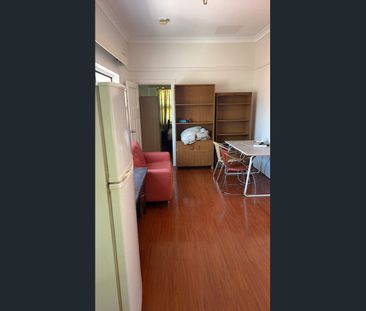 Unit for Lease – Fully Furnished & Bills Included - Photo 1