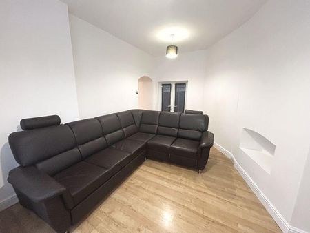 2 bedroom terraced house to rent - Photo 3