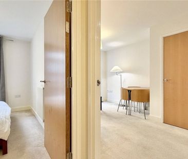 28, Charcot Road,, London, NW9 - Photo 5