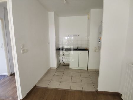 Appartement à louer Sainte Luce sur Loire 2 pièces 41.65 m2 - Cadoire avec jardin et place de parking - Photo 2