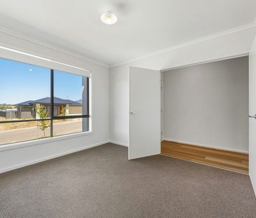 ONE FLOORPLAN. ENDLESS FLEXIBILITY - Photo 3