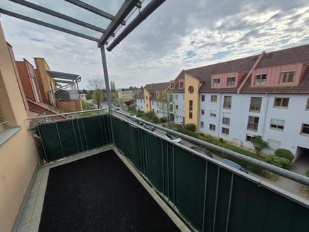 Mietwohnung mit 3 Zimmer, Balkon und Tiefgarage in St. Peter - Foto 2