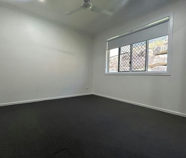 SPACIOUS AND LOW MAINTENANCE FAMILY HOME - Photo 3