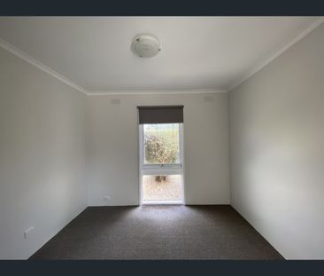 1/22 Wirksworth Street, Herne Hill, Vic 3218 - Photo 1