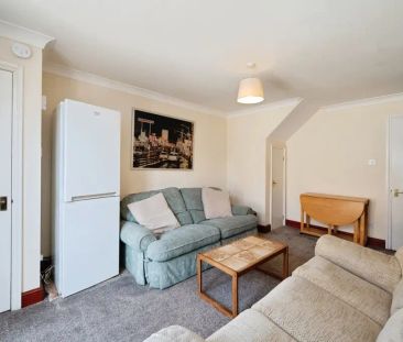 5 bedroom house to rent - Photo 2