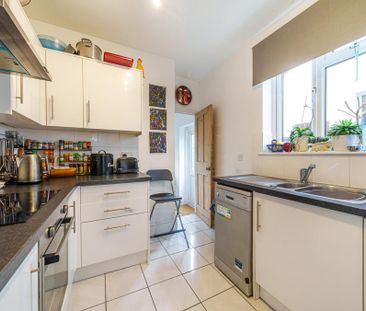 2 bedroom terraced house to rent - Photo 6