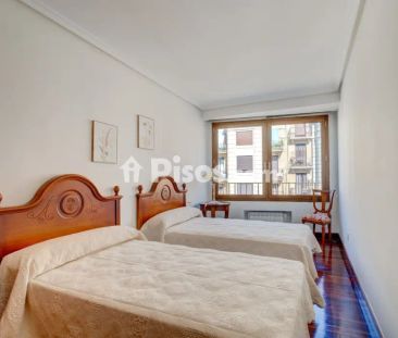 Piso en alquiler en Gros - Photo 3