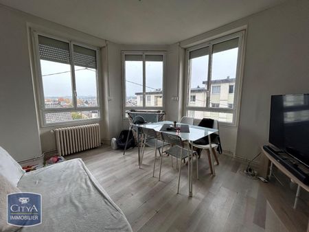 Location Appartement 3 pièces 45m² BRIVE LA GAILLARDE 19100 - Photo 2