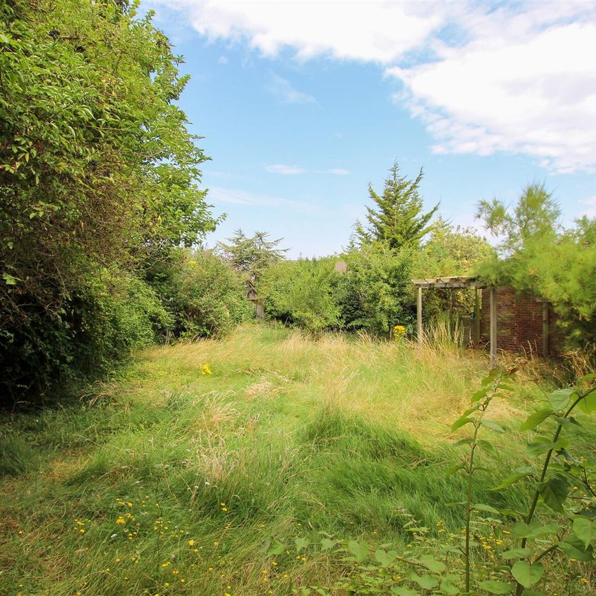 Queen Ediths Way, Cambridge - Photo 1