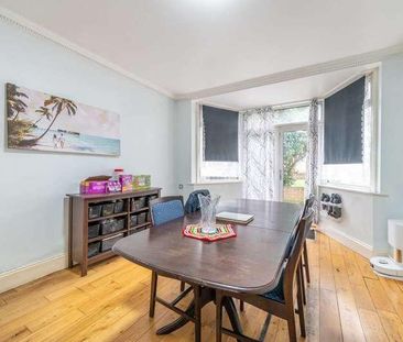 The Crossways, Wembley, HA9 - Photo 4