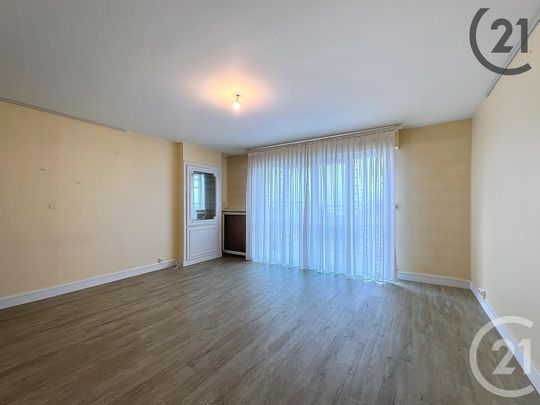 Location Appartement 1 pièce 38m² TROYES 10000 - Photo 1
