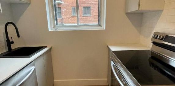 2 CH - 1 SDB - Montréal - $2,095 /mo - Photo 2