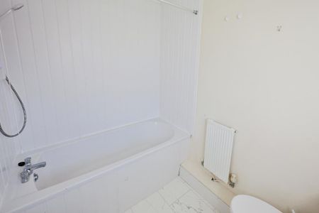 1 bedroom bungalow to rent - Photo 4