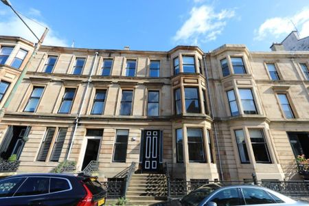 3 bedroom flat to rent - Photo 4