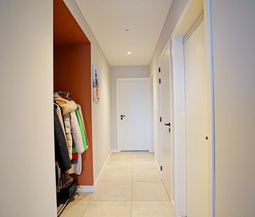 Modern appartement met prachtig uitzicht over de Schelde - Photo 1