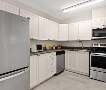 Willowbrook Apartments - Photo 2