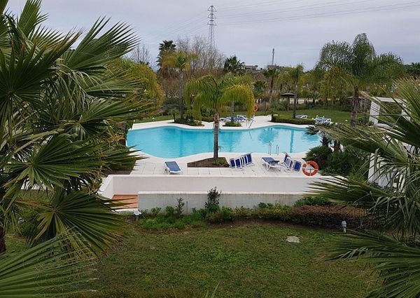 3 Bedroom Apartment For Rent in Estepona