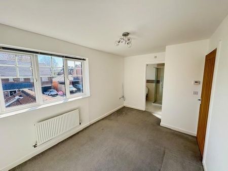 3 bedroom detached house to rent - Photo 3