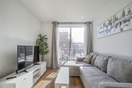 Condo for rent, Montréal (Le Sud-Ouest) - Photo 4