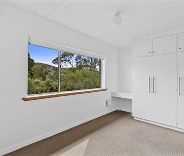 Freshly Painted One Bedroom Unit in Sandy Bay - Photo 2