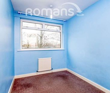 Fernhill Road, Farnborough, GU14 - Photo 4