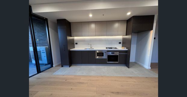 Brand new apartment for lease now! - Photo 1