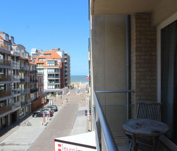 Appartement te huur in Nieuwpoort voor € 650 met 1 slaapkamer - Foto 2