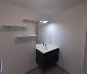 Location Appartement 2 pièces 42m² BONNEVILLE 74130 - Photo 4