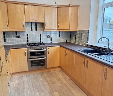 2 bedroom terraced house to rent - Photo 4