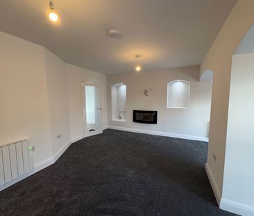 Wychbury Road, Brierley Hill, DY5 2XU - Photo 1