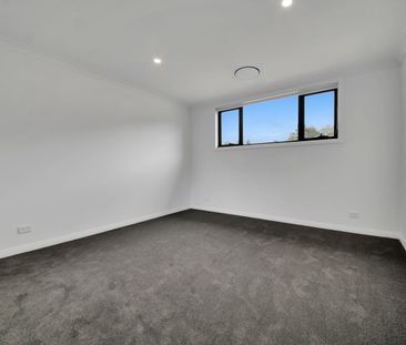 Luxury Living - Photo 3