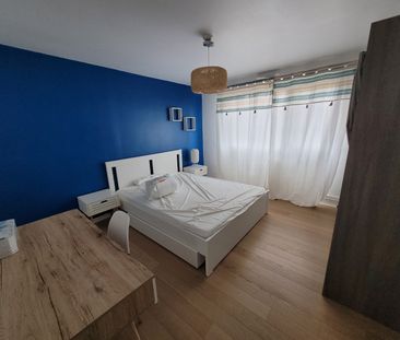 Location Appartement 3 pièces 73m² LOOS 59120 - Photo 4