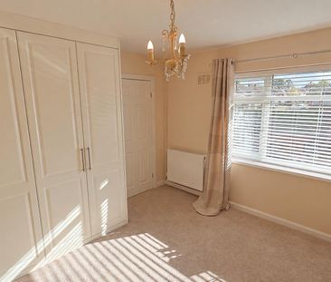 Stonebury Avenue, Coventry - First Floor Maisonette with Large Garden - Photo 2
