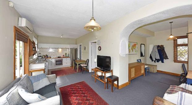 1 Bedroom home in a great location! - Photo 1