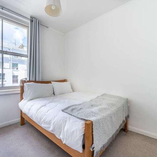 Colville Gardens, Portobello, W11 - Photo 1