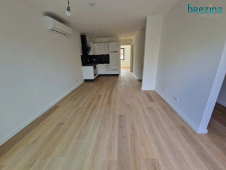 TOLLE 2 ZIMMERWOHNUNG + TERRASSE - ERSTBEZUG - U4 FRIEDENSBRÜCKE - Photo 4