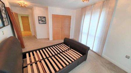 Royal Engineers Way, Mill Hill, NW7 - Photo 5