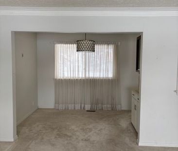 For Lease - 150 Winchester Road, Whitby, Ontario - Photo 2