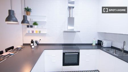 barcelona, Catalonia 08001 - Photo 2