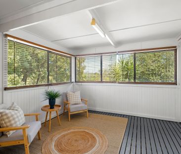 Charming Home in the Frankston High School Zone - Photo 6