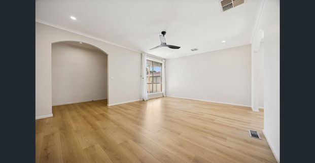 Spacious Four-Bedroom Family Home in a Prime Keysborough Location - Photo 1